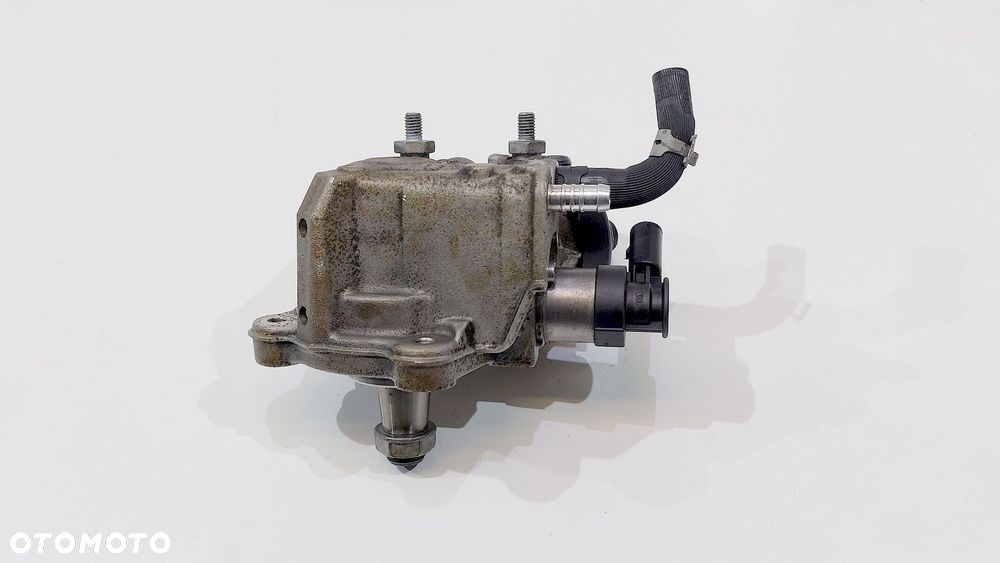 pompa wtryskowa audi seat vw passat b7 2.0 tdi 03l130755l - 2