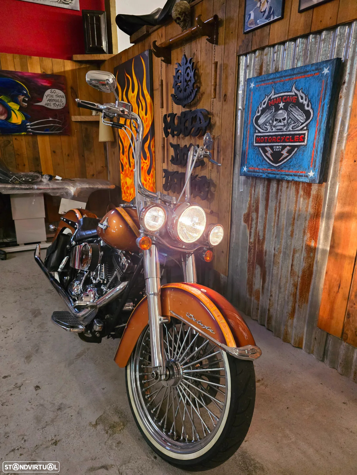 Harley-Davidson FLSTNI Heritage Deluxe Chicano Style - 11
