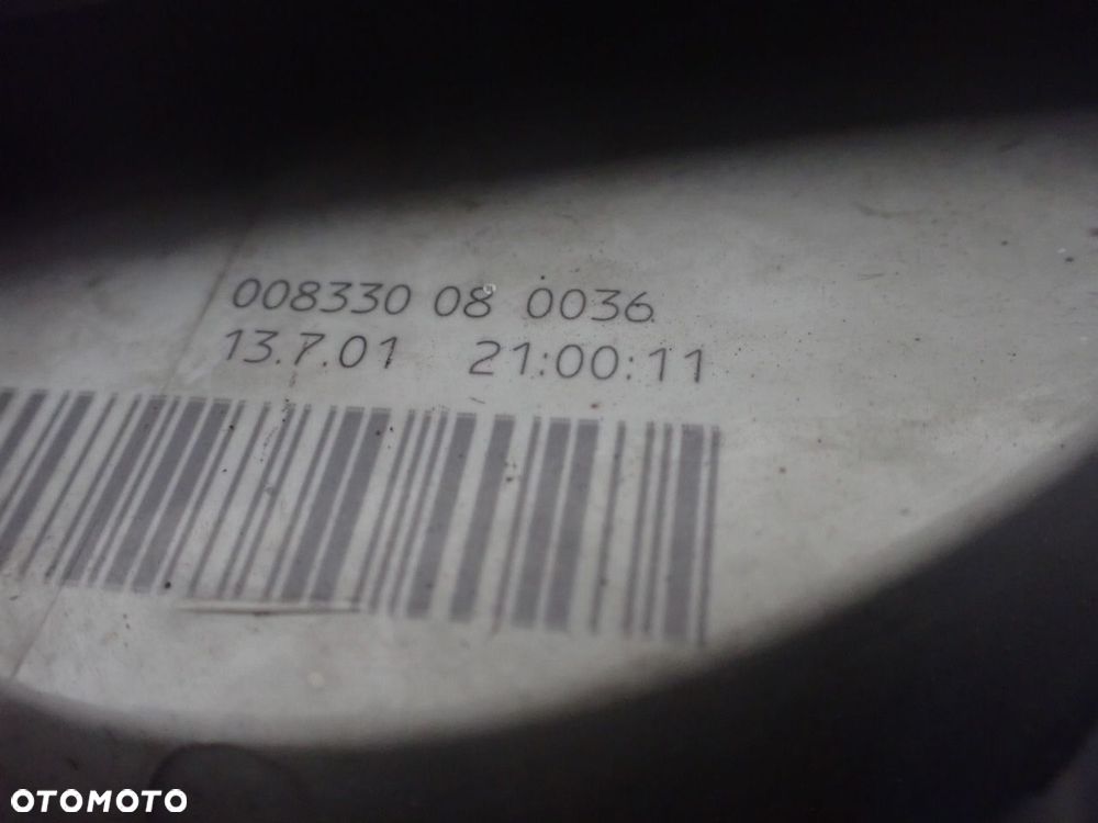 LAMPA PRAWA TYLNA AUDI A4 B6 2.5 TDI QUATTRO - 5