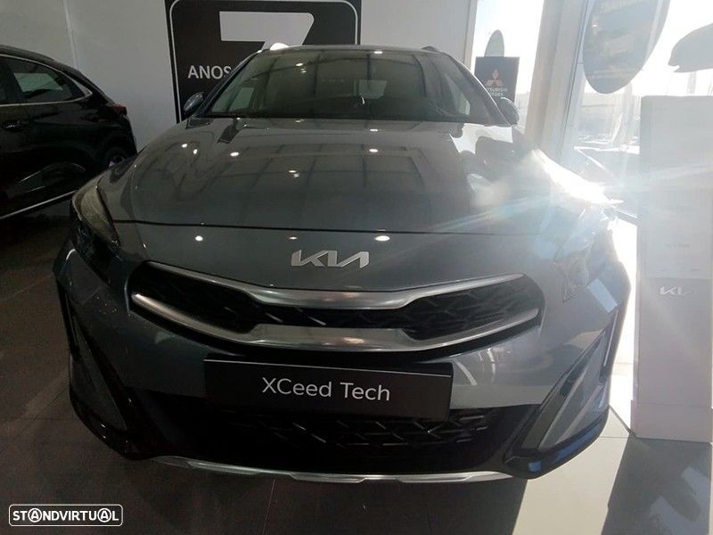 Kia XCeed 1.0 T-GDI Tech 7DCT - 3