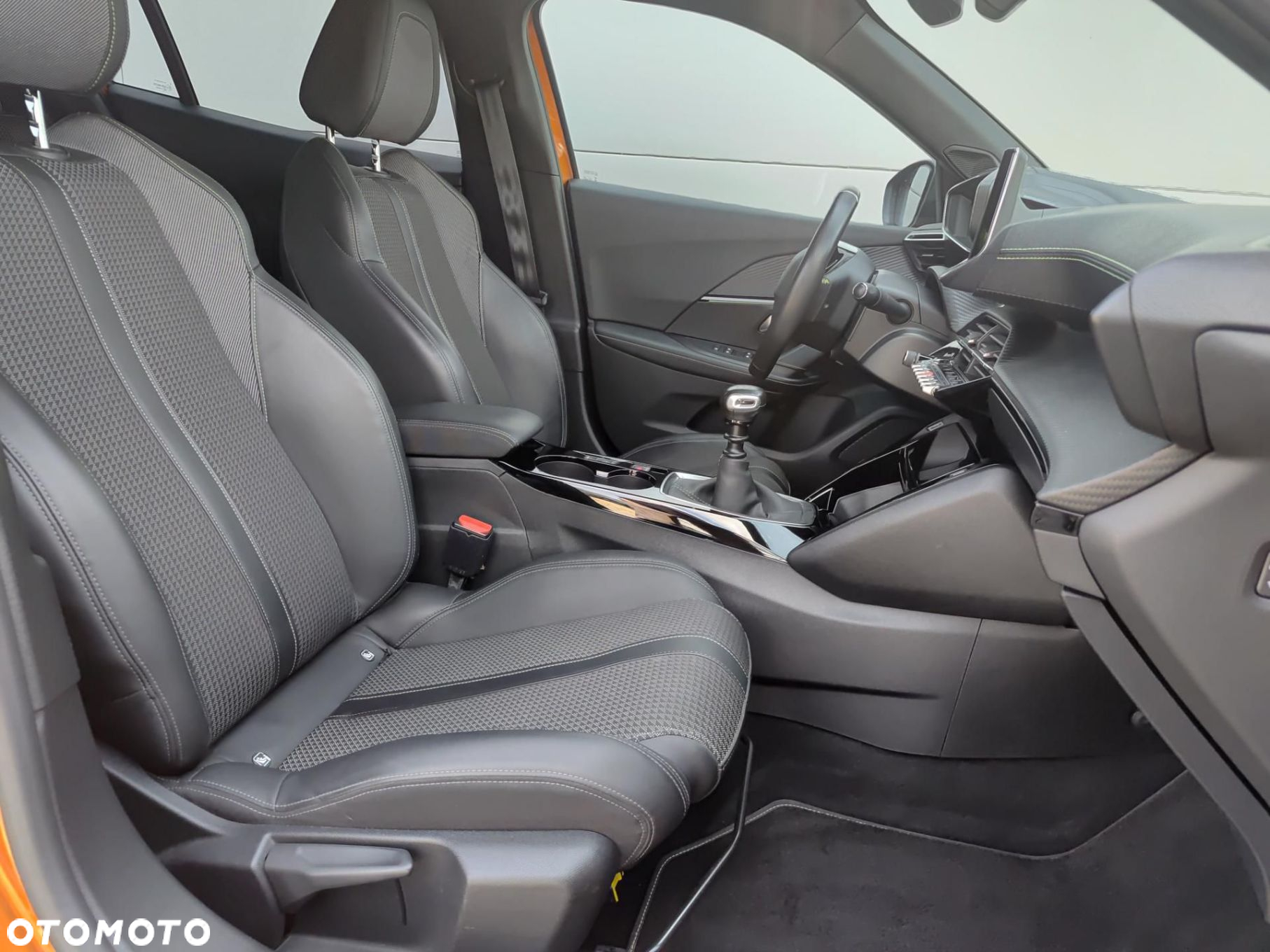 Peugeot 2008 - 23