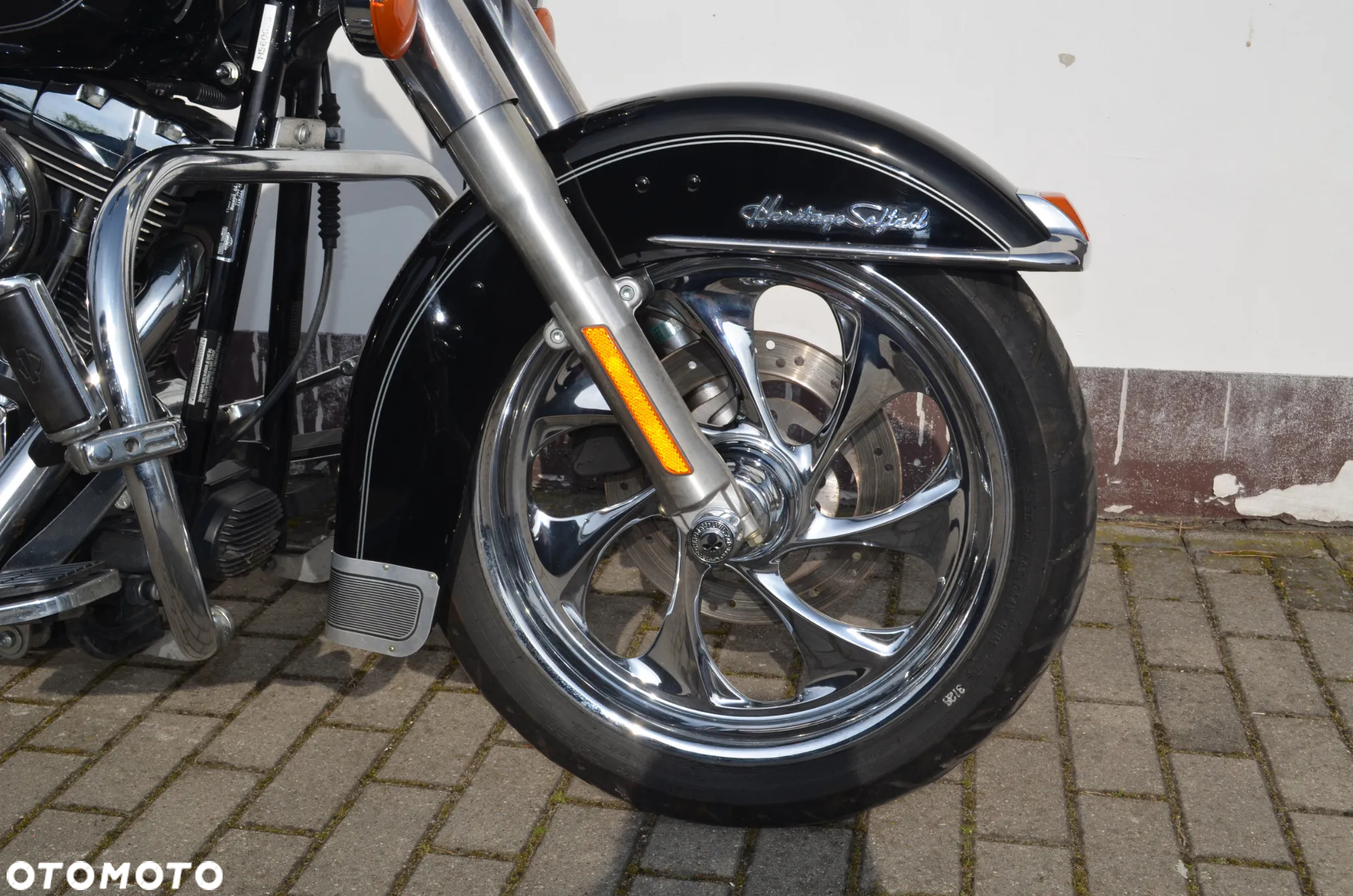 Harley-Davidson Softail Heritage Classic - 6