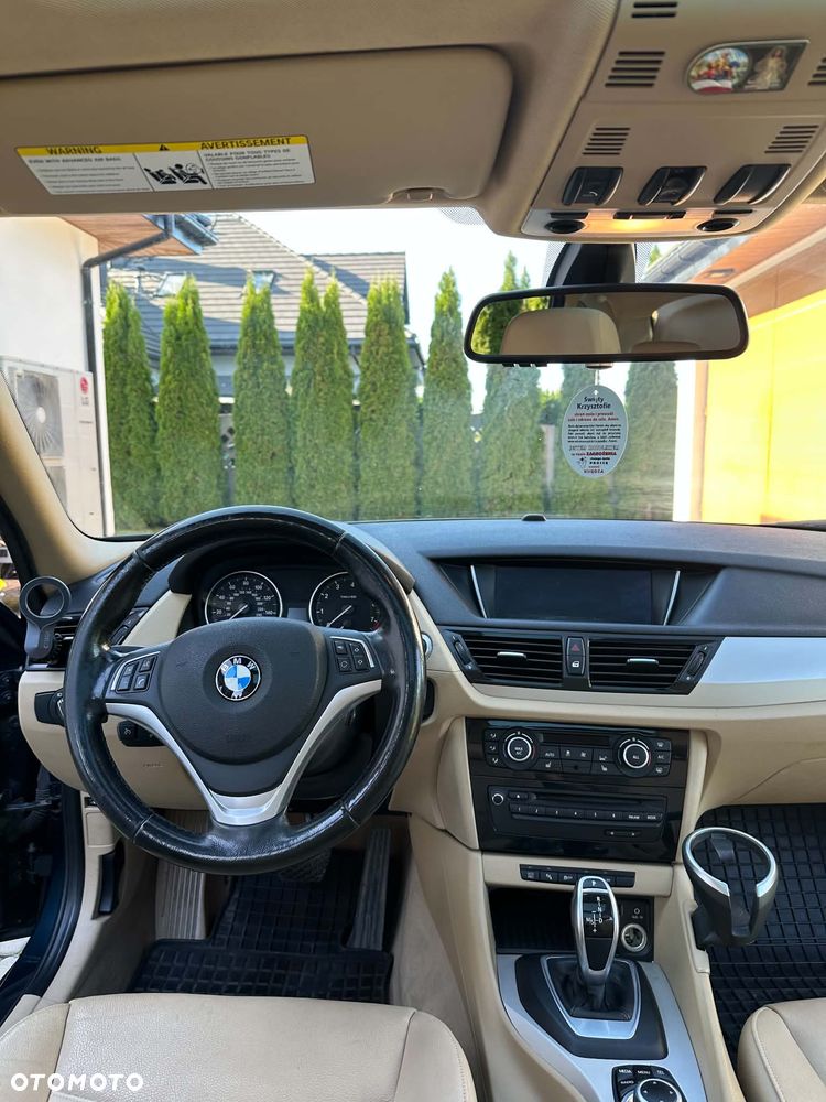 BMW X1 xDrive28i xLine - 5