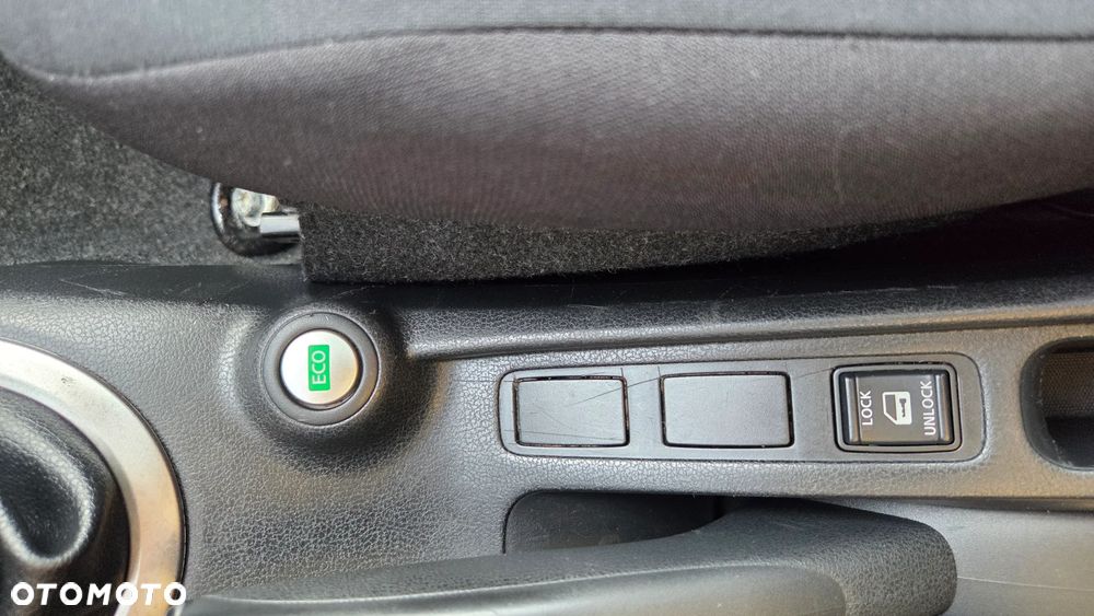 Nissan Note 1.2 Tekna - 25