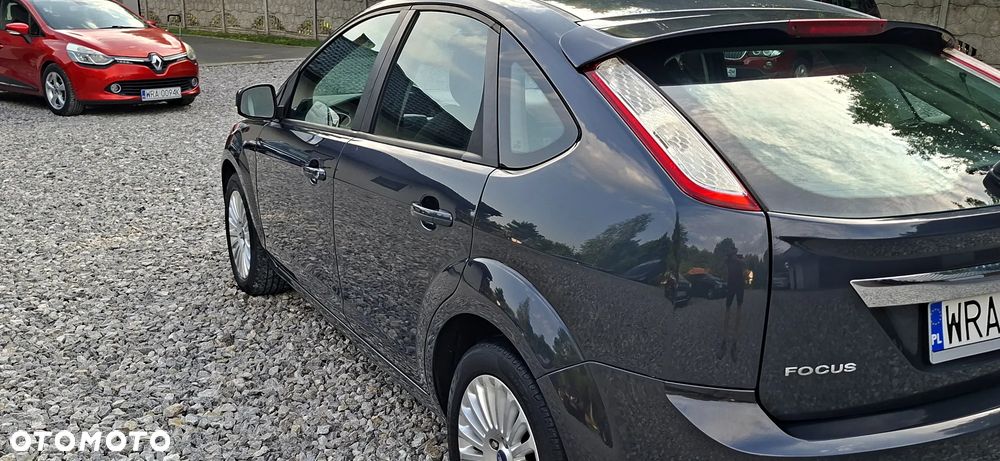 Ford Focus 1.6 16V Titanium - 6
