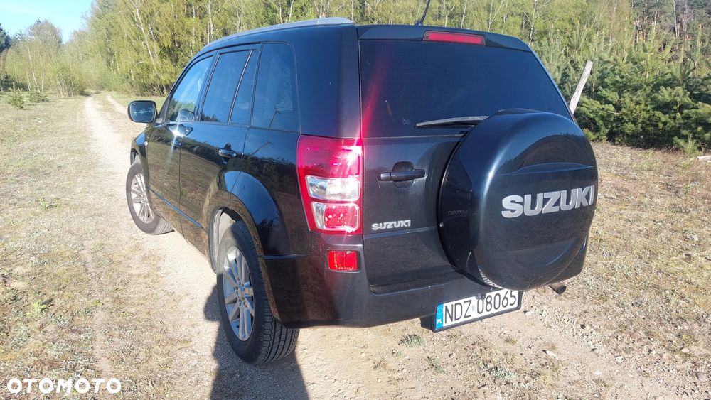 Suzuki Grand Vitara 1.9 DDiS Comfort DPF Limited - 4