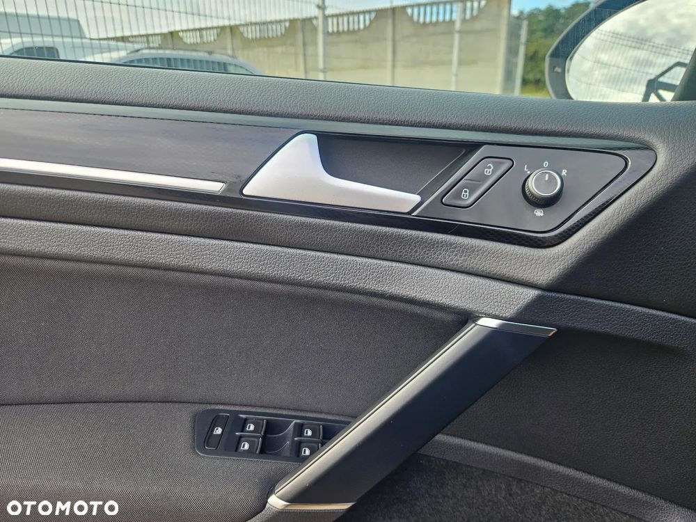 Volkswagen Golf VII 1.4 TSI BMT Comfortline DSG - 13