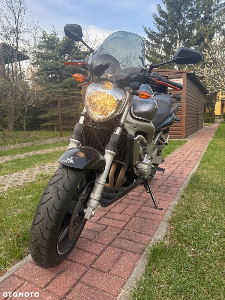 Yamaha FZ6 - 2