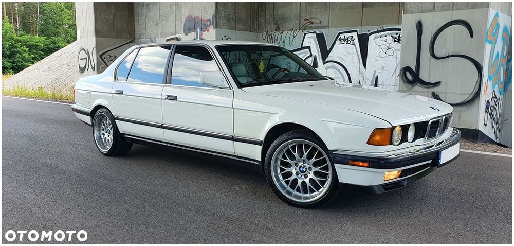 BMW Seria 7 740iL - 7