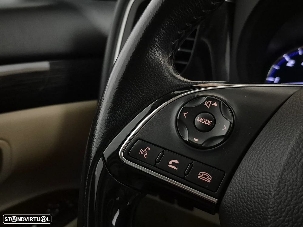 Mitsubishi Outlander 2.2 DI-D Instyle Navi - 14