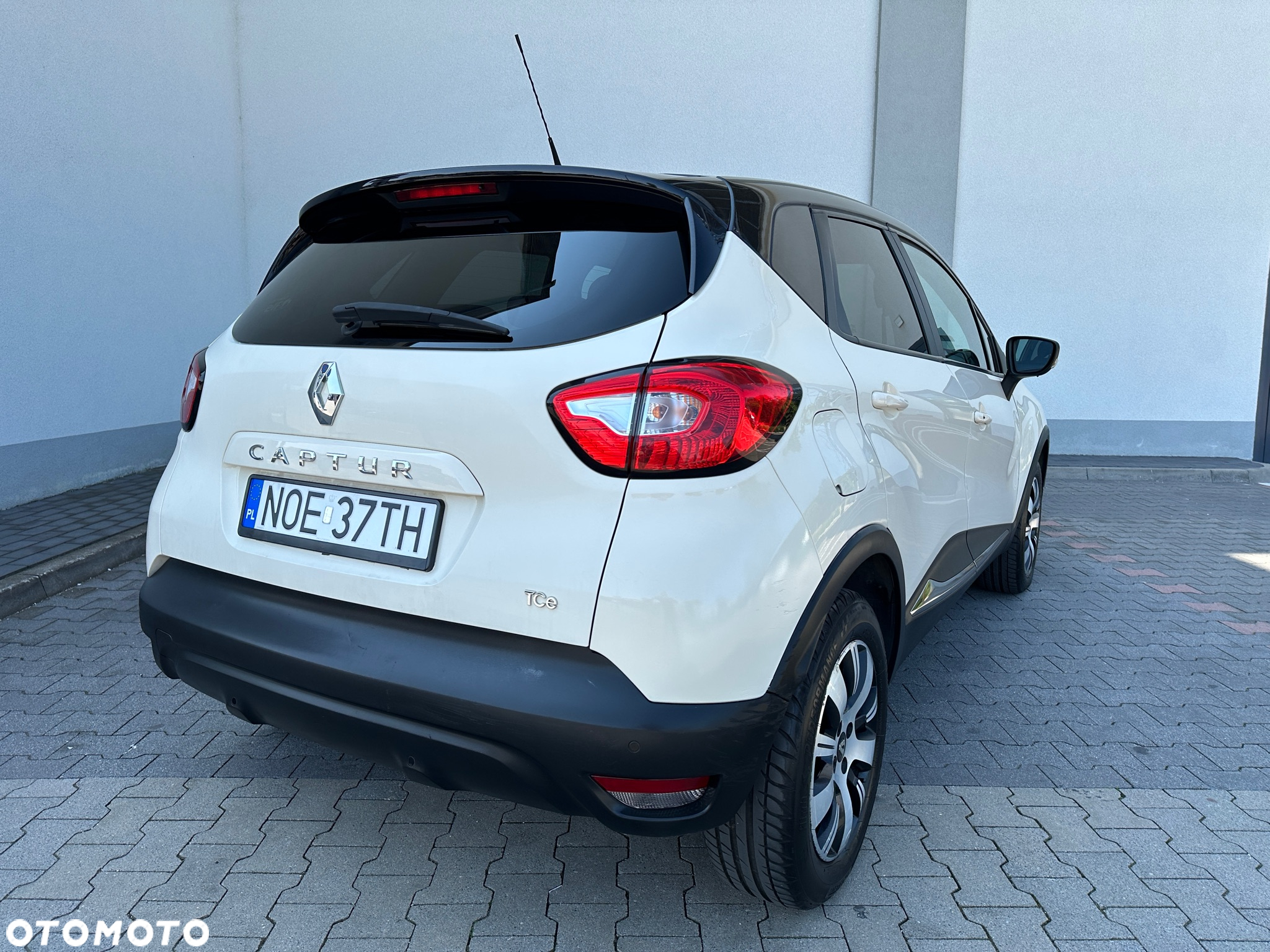 Renault Captur - 4