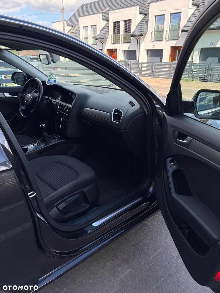 Audi A4 Limousine 1.8 TFSI Ambiente - 19