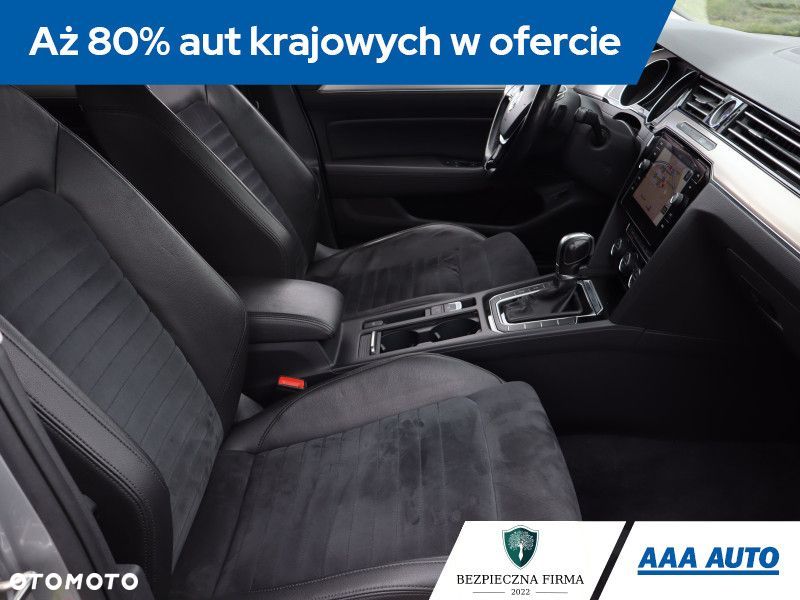 Volkswagen Passat Variant - 10