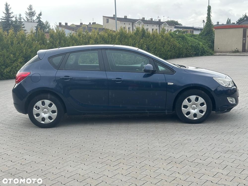 Opel Astra 1.7 CDTI EU5 - 8