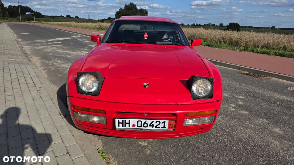 Porsche 944 - 6