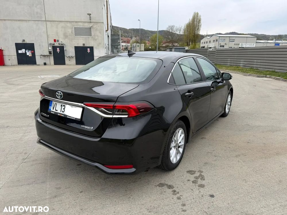 Toyota Corolla 1.8 HSD Business - 13