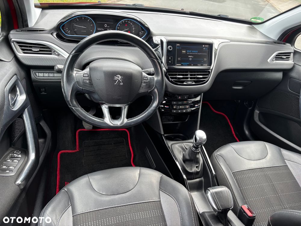 Peugeot 2008 BlueHDi FAP 120 STOP & START Allure - 16