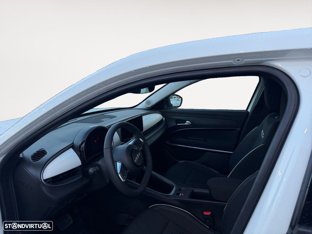 Fiat 600 1.2 Hybrid - 9