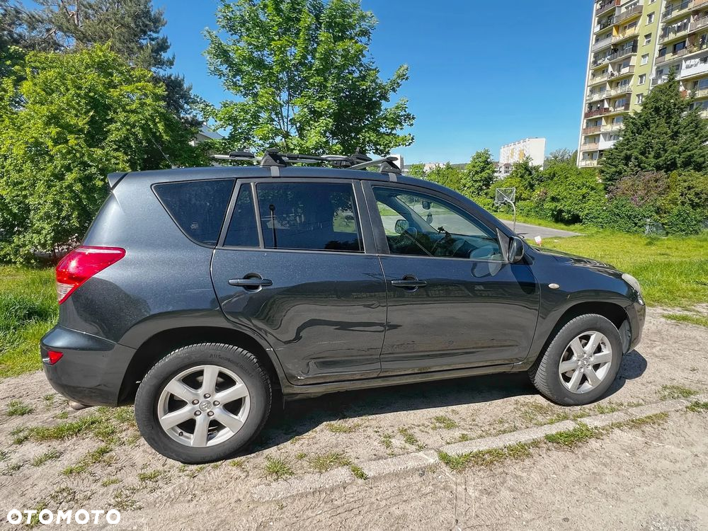 Toyota RAV4 2.0 VVT-i Luna - 12