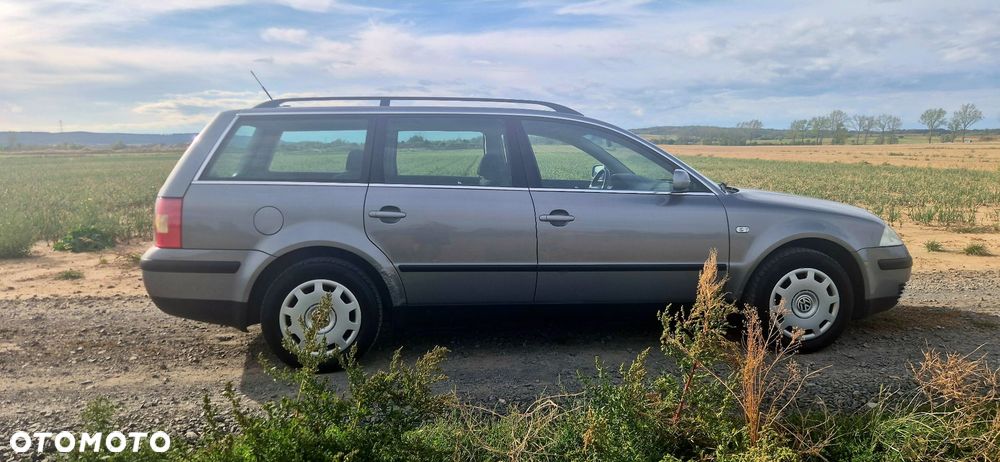 Volkswagen Passat 1.8T - 6