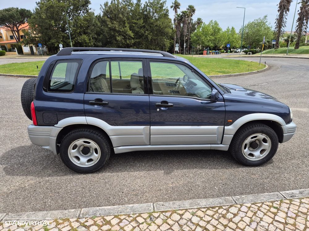 Suzuki Grand Vitara Metal Top 2.0 TDi - 2