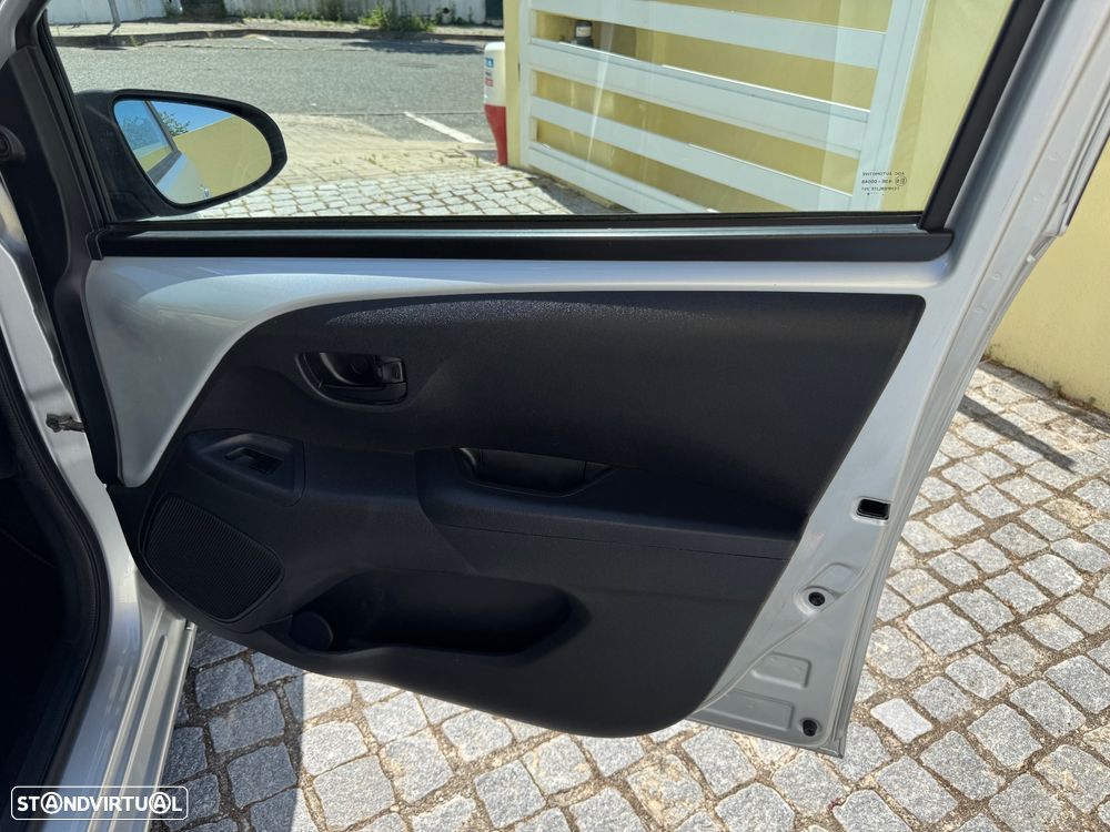 Peugeot 108 1.0 VTi Style - 38