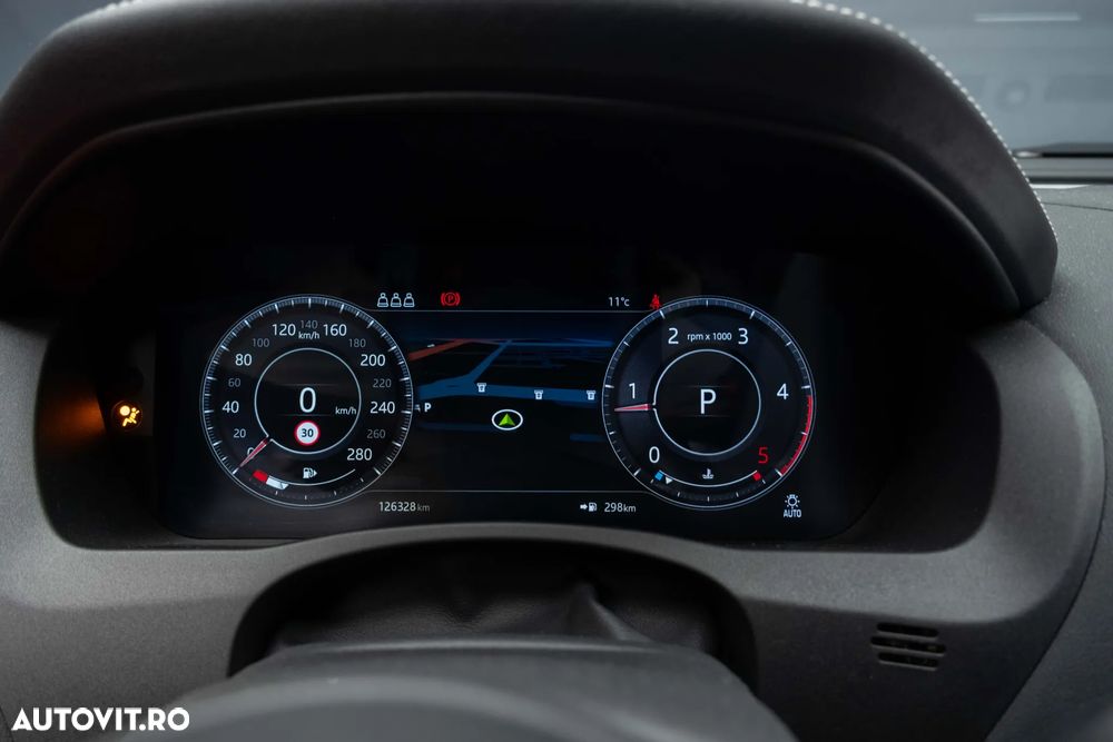 Jaguar XE 2.0 AWD Portfolio - 21