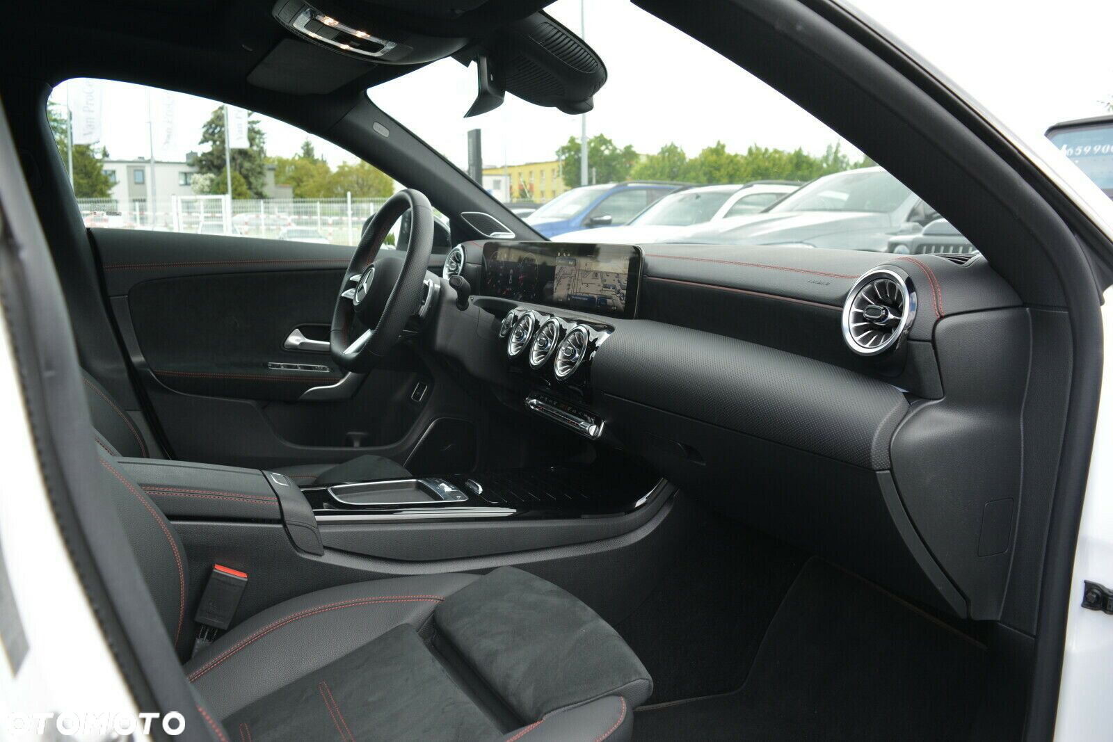 Mercedes-Benz CLA 200 AMG Line 7G-DCT - 24