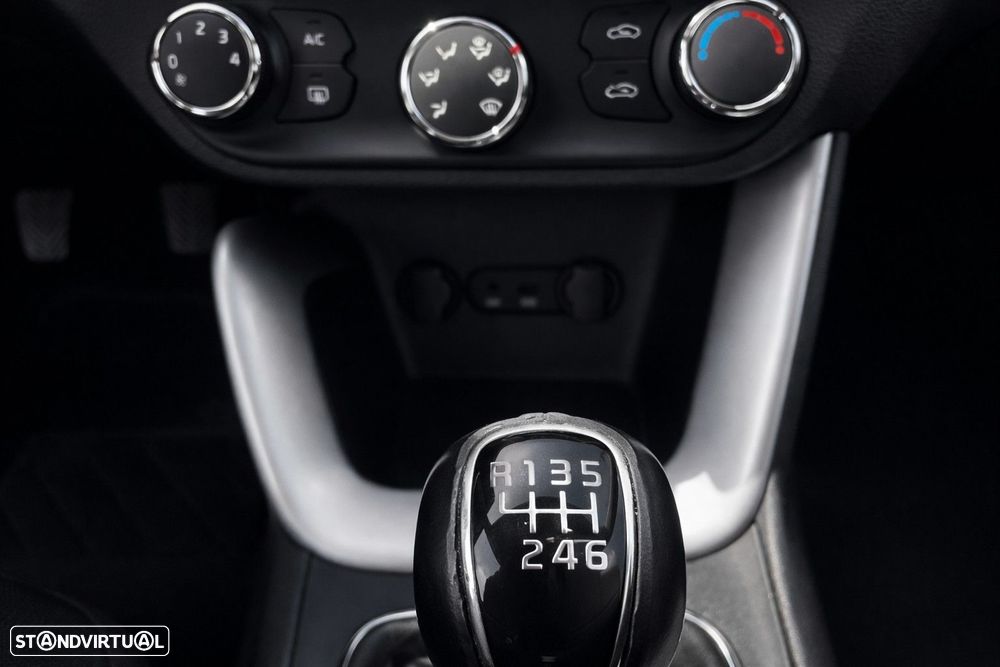 Kia Ceed 1.6 CRDi ECO - 12