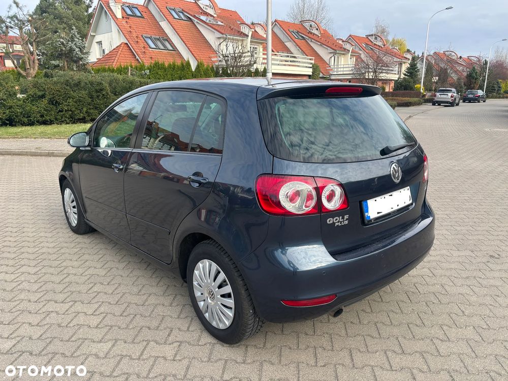 Volkswagen Golf Plus 1.6 TDI DPF Highline - 3