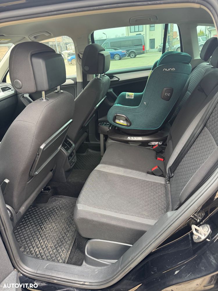 Volkswagen Tiguan - 9