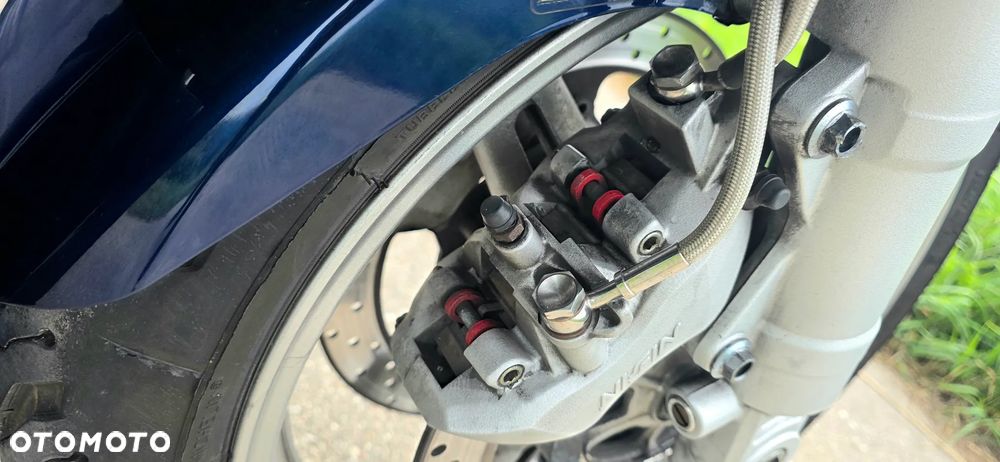Yamaha FJR - 32