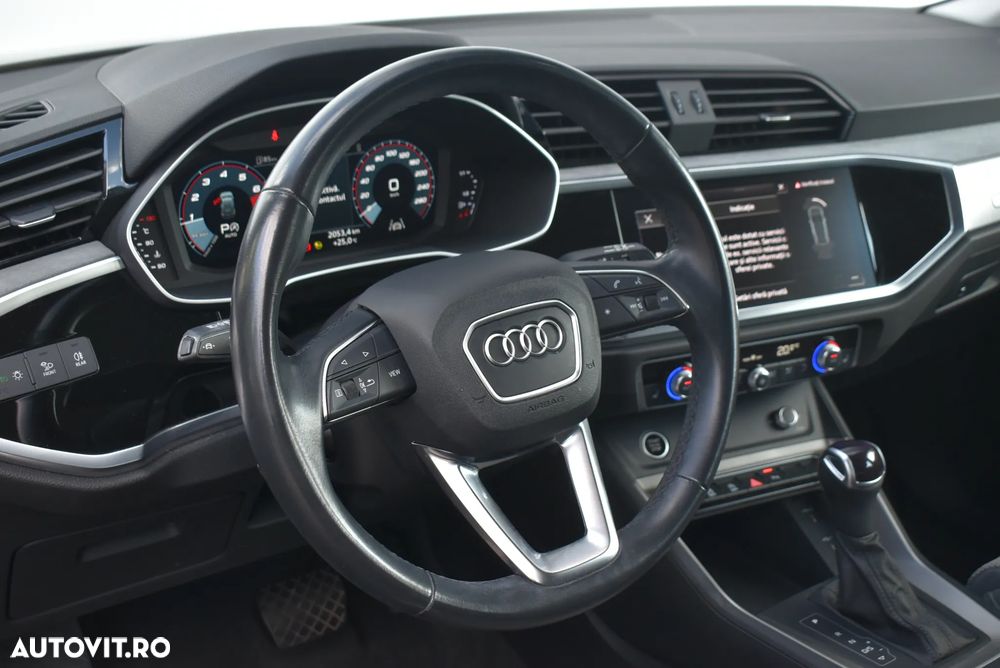 Audi Q3 2.0 40 TFSI S tronic quattro - 7