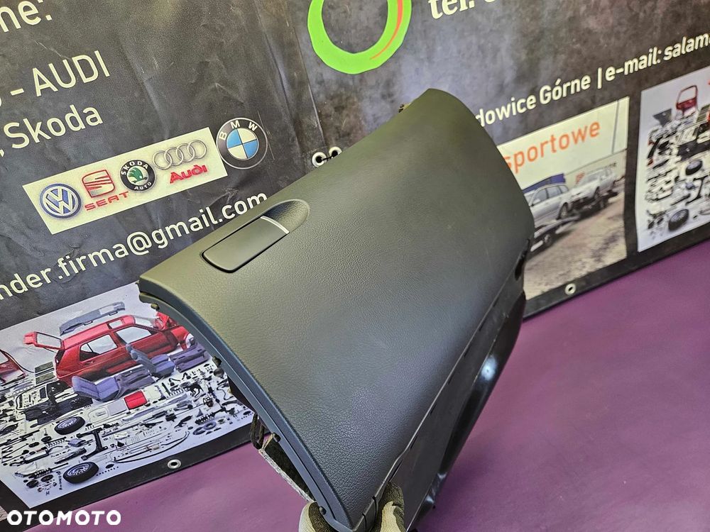 Schowek Pasażera 8E1857035 C Osłona Klapa Ciemny Soul Europa Audi A4 B6 B7 Seat Exeo - 24
