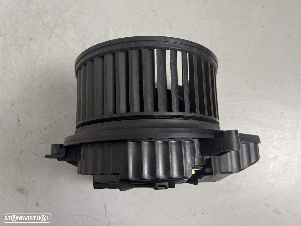 Motor da Sofagem AUDI A4 Avant (8E5, B6) 1.9 TDI REF. 8E2820021E - 3