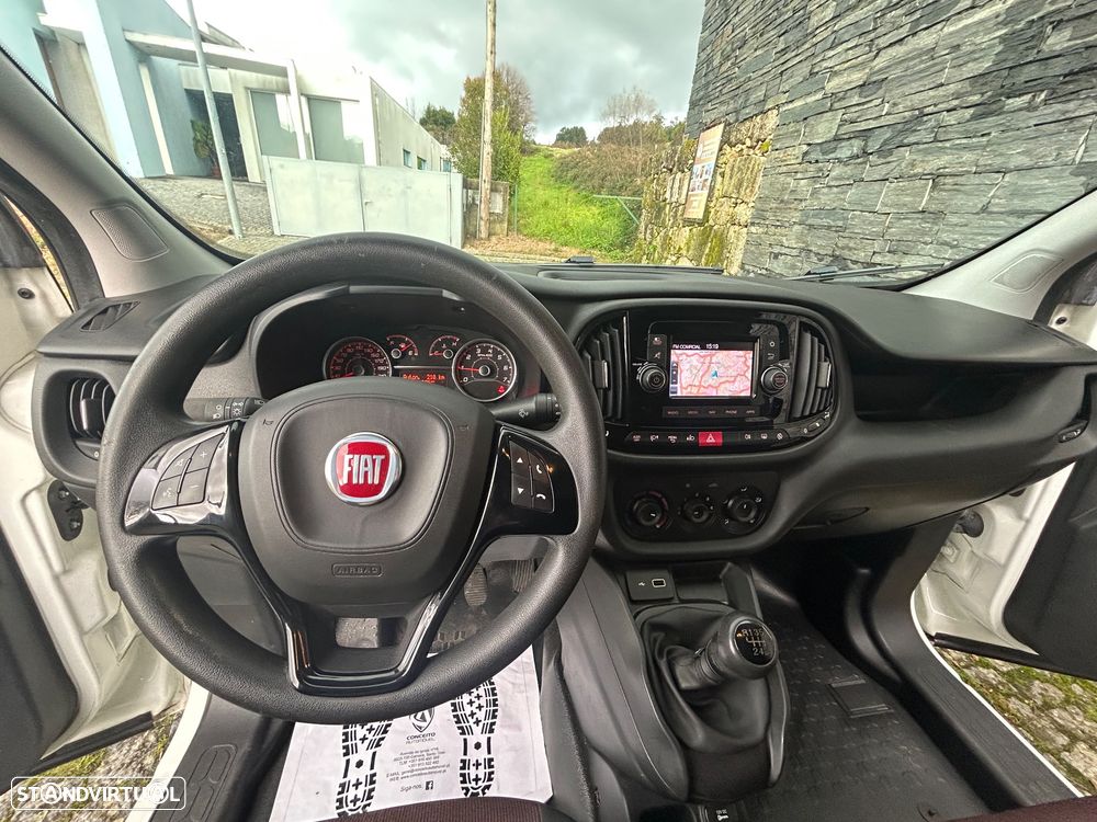 Fiat Doblo 1.6 Diesel 3 lugares Iva Dedutivel - 12