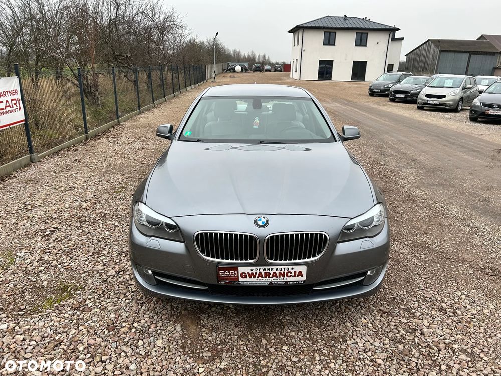 BMW Seria 5 520d - 14
