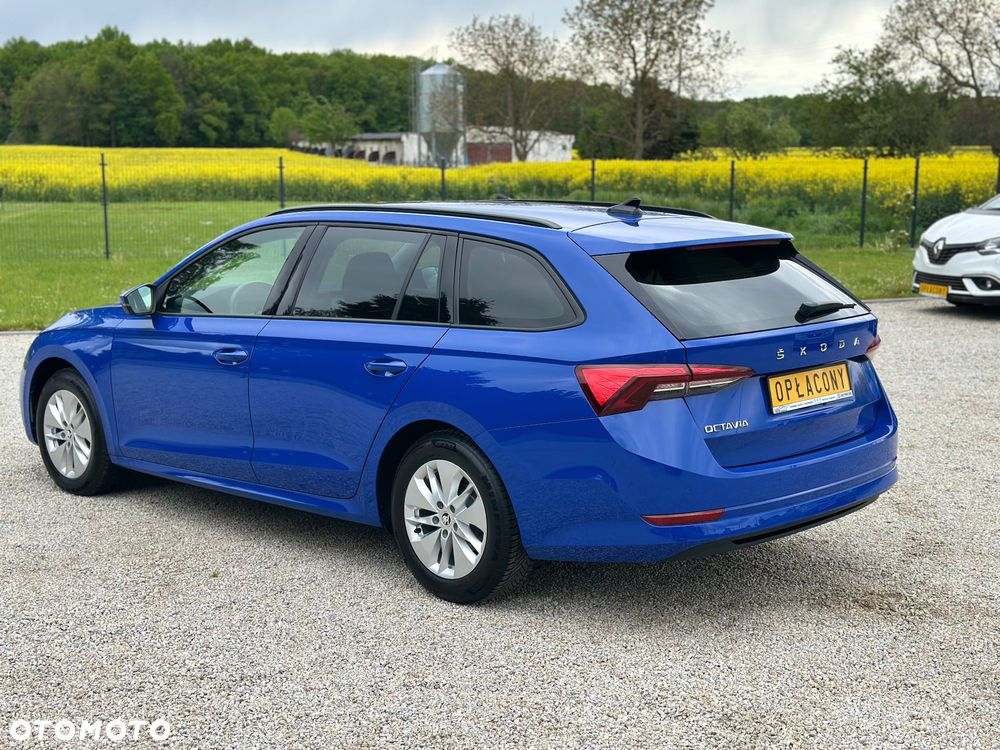 Skoda Octavia 2.0 TDI Selection - 5