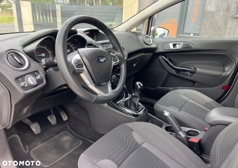 Ford Fiesta - 7