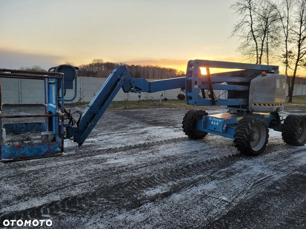 Genie Z51/30 JRT - 5