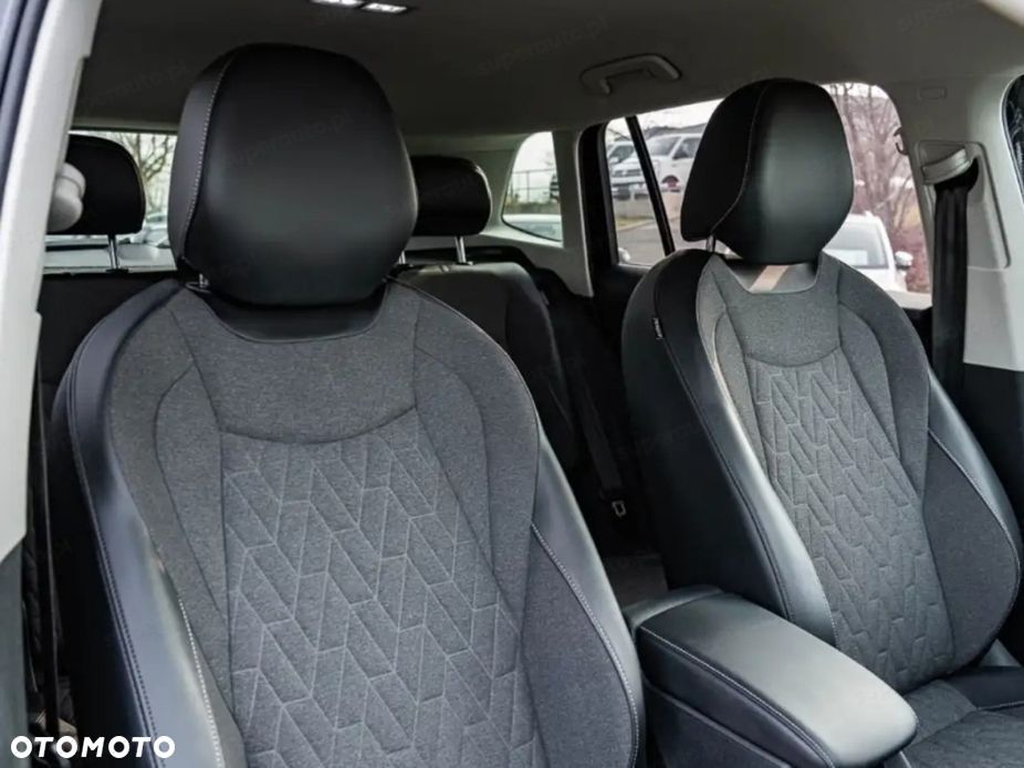 Volkswagen Tiguan - 5