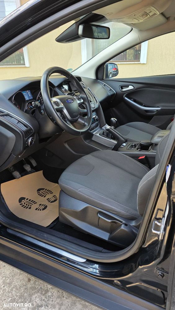 Ford Focus 1.6 TDCI DPF Start-Stopp-System Business - 11