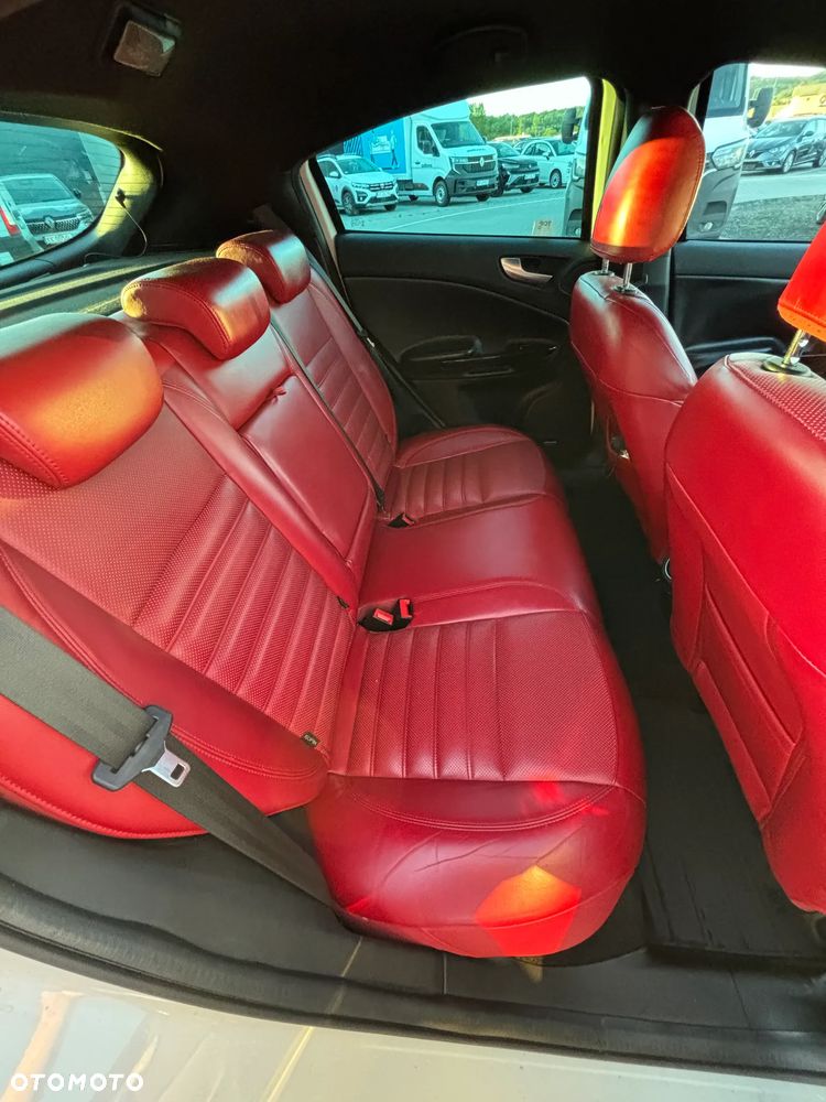 Alfa Romeo Giulietta 1.8 TBi 16V Quadrifoglio Verde - 16