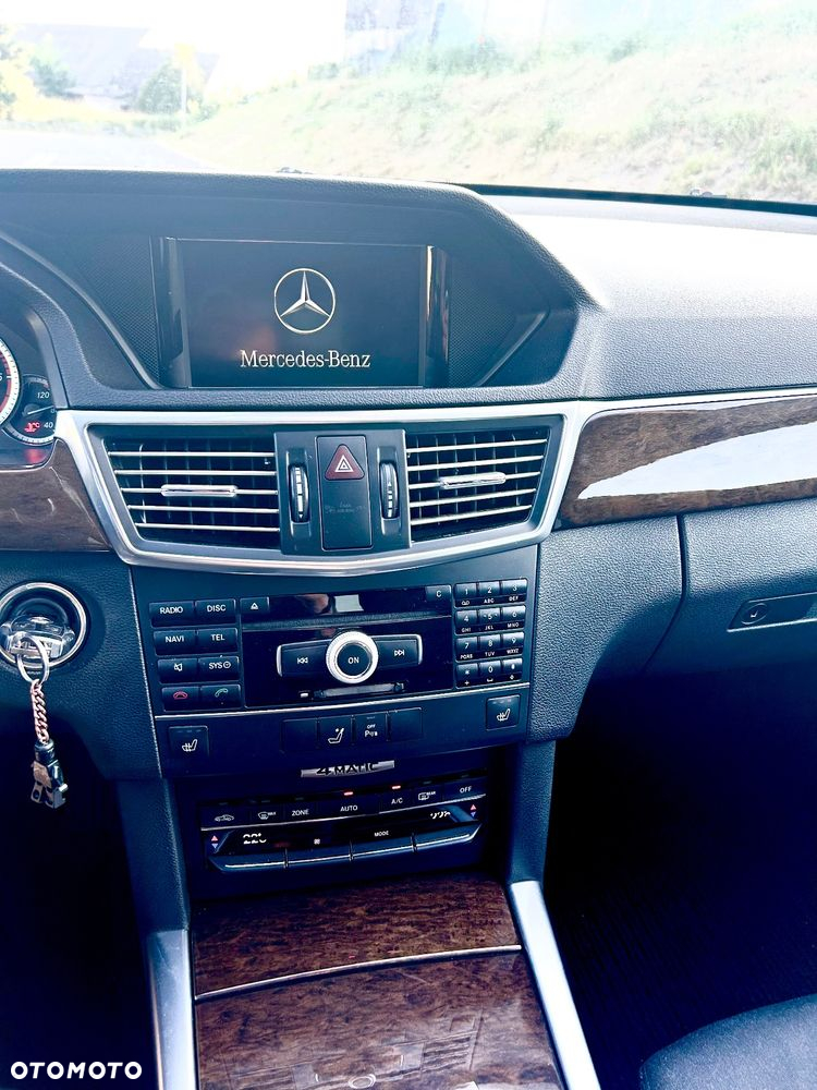 Mercedes-Benz Klasa E 350 CDI 4-Matic BlueEff Elegance - 20