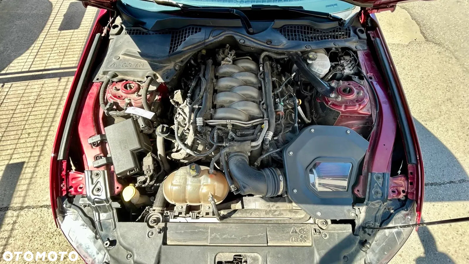 Ford Mustang 5.0 V8 GT - 18
