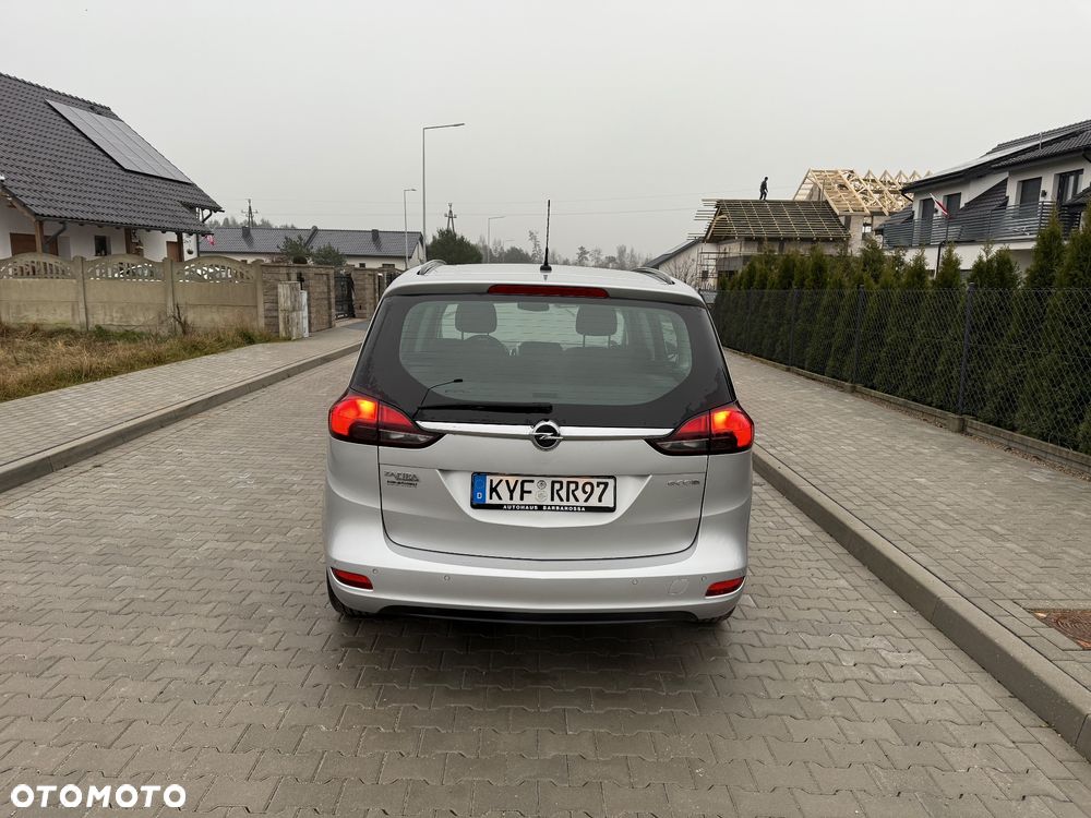 Opel Zafira - 5