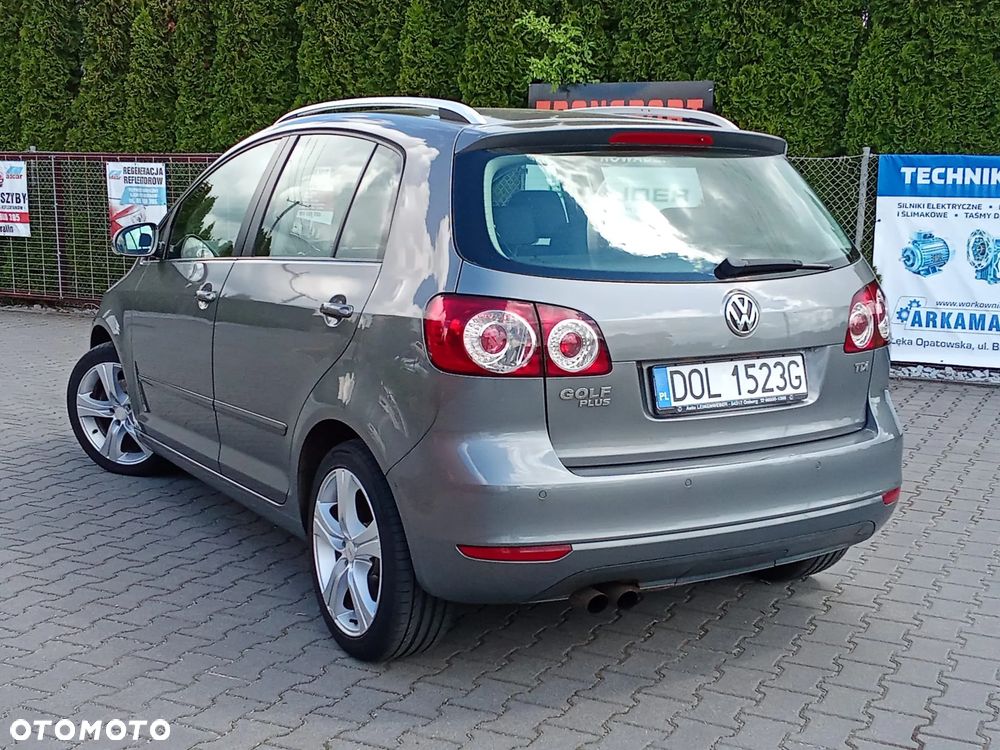 Volkswagen Golf Plus 2.0 TDI Highline - 5