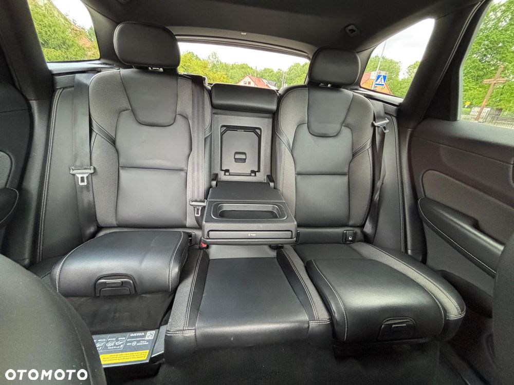 Volvo XC 60 B4 B Momentum Pro - 7