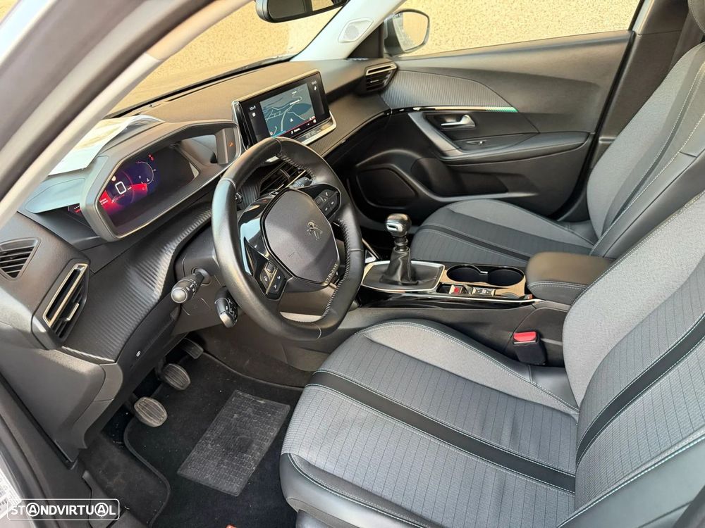Peugeot 2008 1.2 PureTech Allure Pack - 5