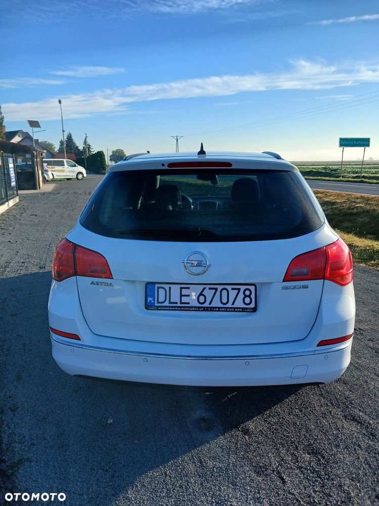 Opel Astra - 4